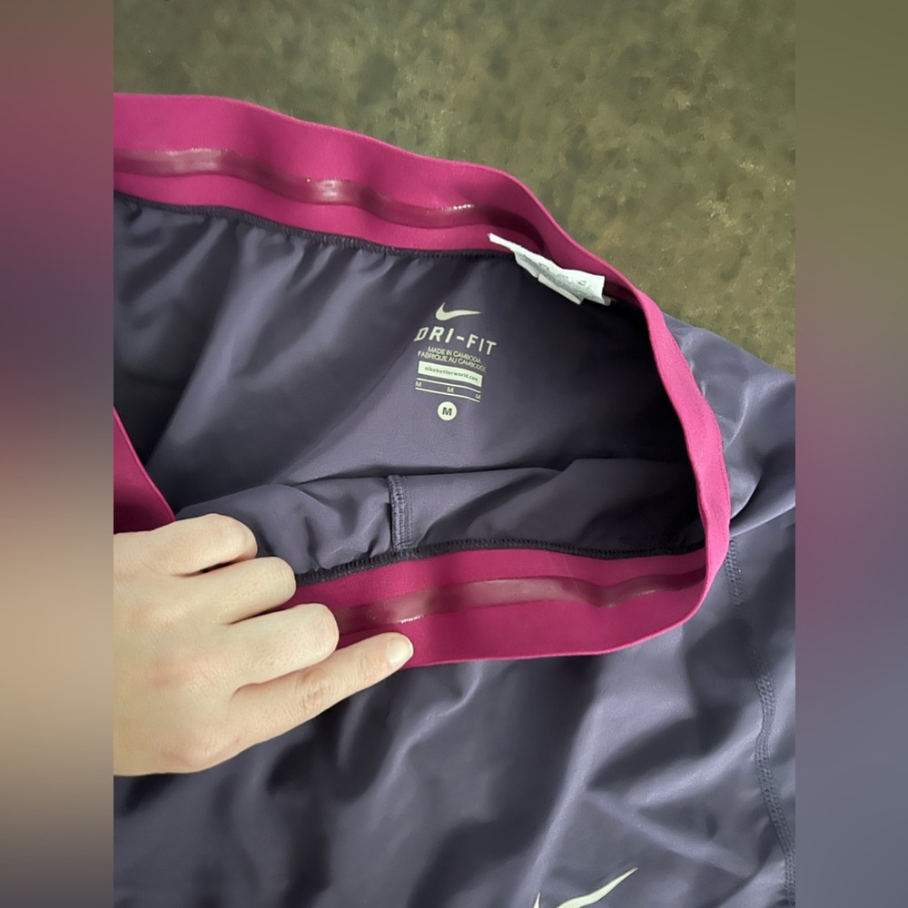 Nike skirt 🔴 - Picture 2 of 2